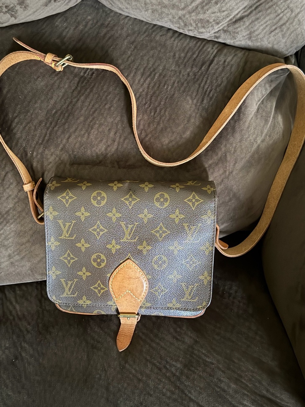 Louis Vuitton Monogram MM Cartouchiere Shoulder/Crossbody Bag. 
Date Code: 881SL
